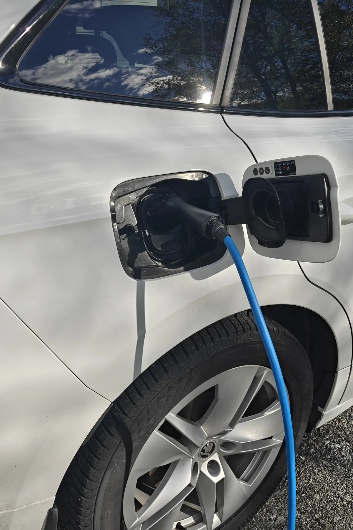 Electric car